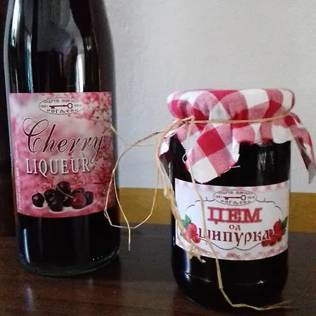 Dunjin منزل ريفي *