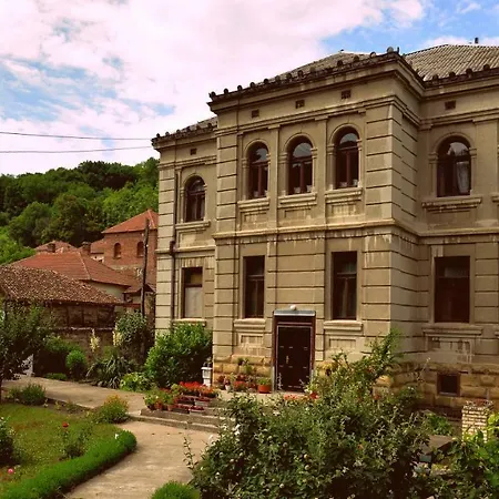 Dunjin Country house Rogljevo