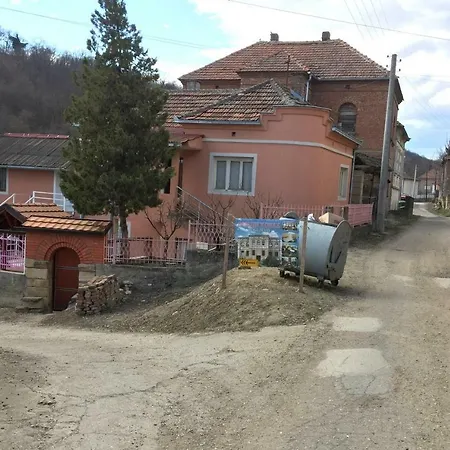 Dunjin Country house
