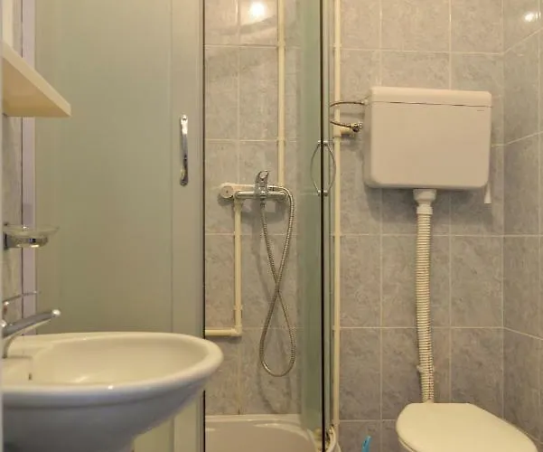 Kır Evi Dunjin Rogljevo